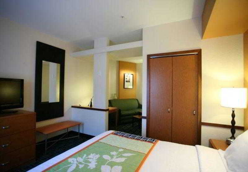 Fairfield Inn And Suites By Marriott Lakeland Plant City Esterno foto