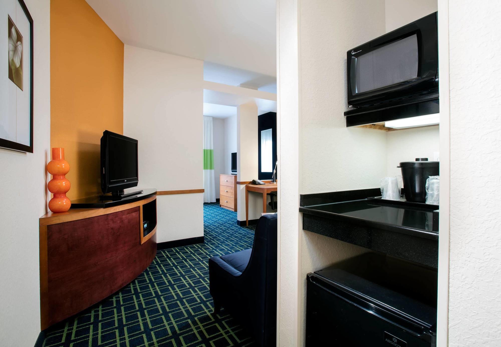 Fairfield Inn And Suites By Marriott Lakeland Plant City Esterno foto